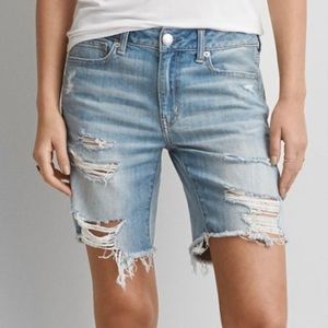 American Eagle slouchy Bermuda shorts